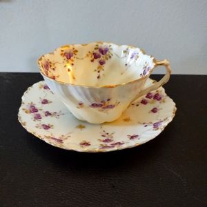 Floral Gold Teacup